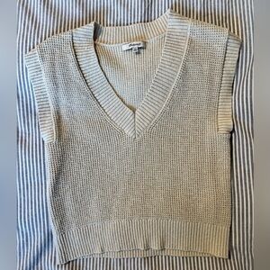 Madewell V-Neck Sweater Cable Knit Vest in Beige/Cream, size XS
